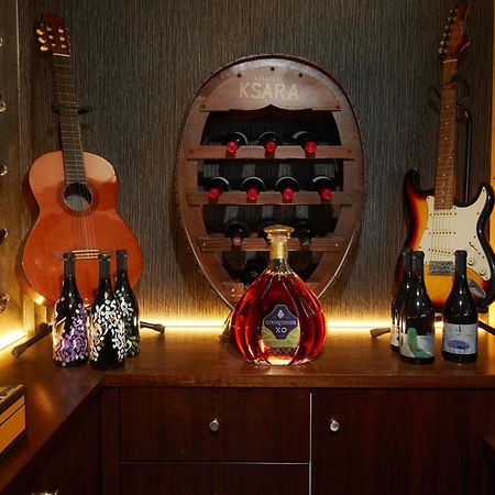 Cherry Blossom Boutique Hotel Bḩamdūn Dış mekan fotoğraf
