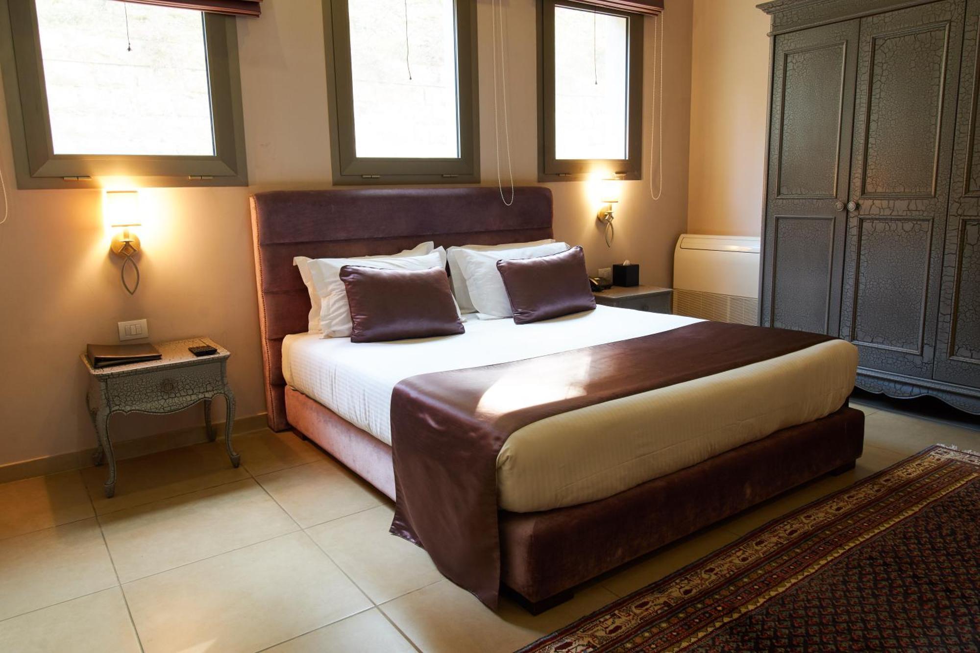 Cherry Blossom Boutique Hotel Bḩamdūn Dış mekan fotoğraf