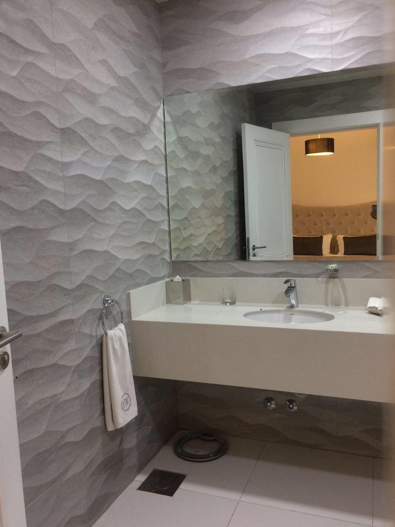Cherry Blossom Boutique Hotel Bḩamdūn Dış mekan fotoğraf